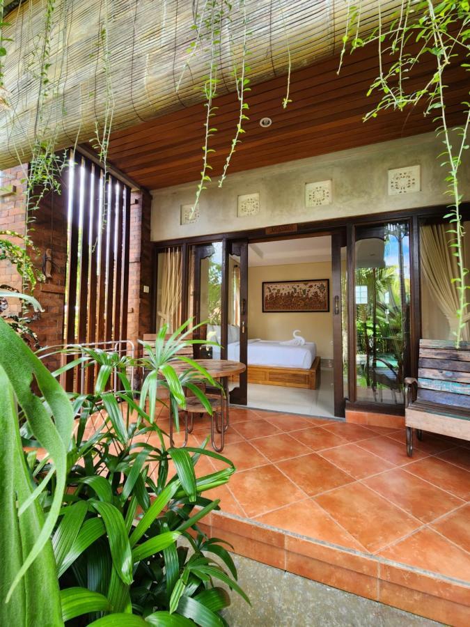Buda Amitaba Ubud Eksteriør bilde