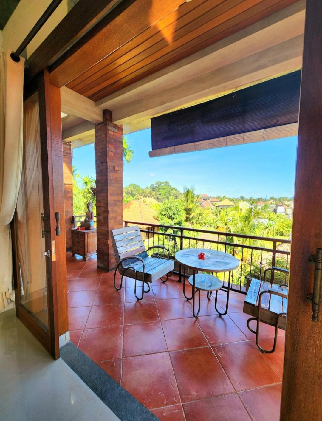 Buda Amitaba Ubud Rom bilde